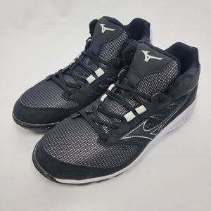 Mizuno Women's Dominant All Surface Mi Turf Athletic Shoe Size 6.5M